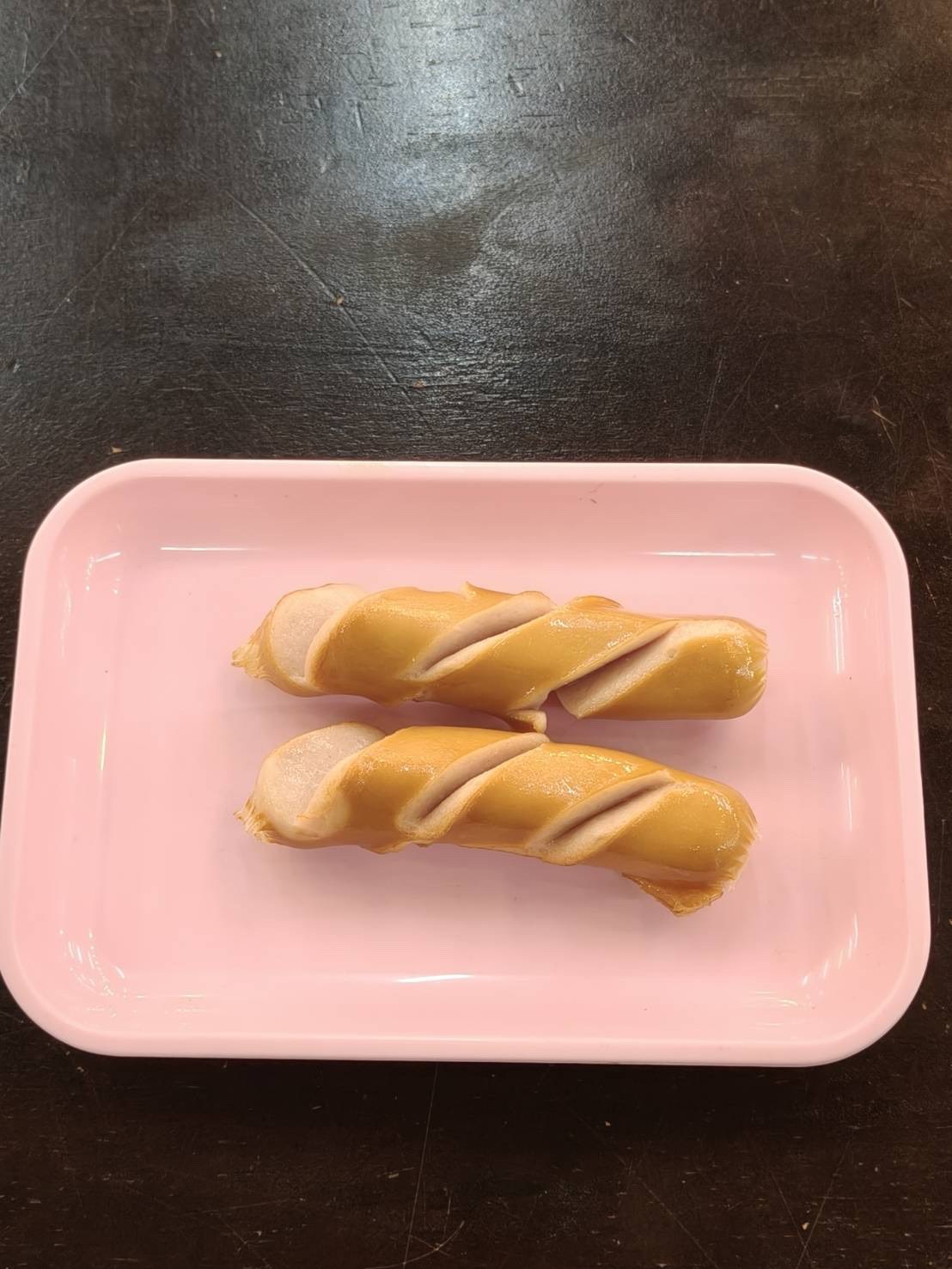 ไส้กรอกทอด(2ชิ้น)